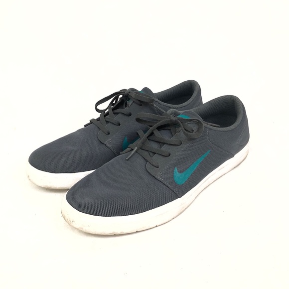 nike casual athletic shoes